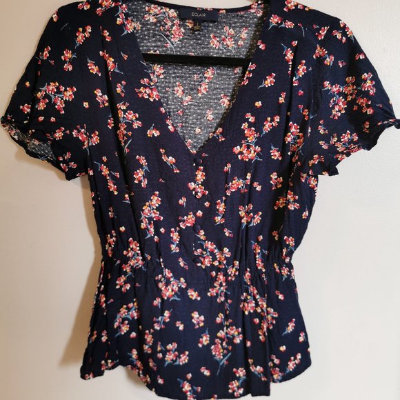 Floral Peplum Top - Picture 1 of 4